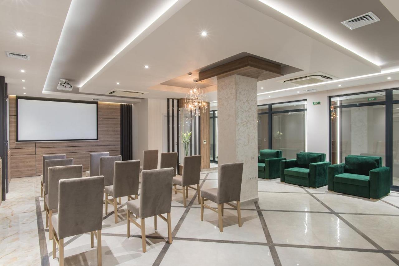 Green Luxury Apartments Burgas Екстер'єр фото